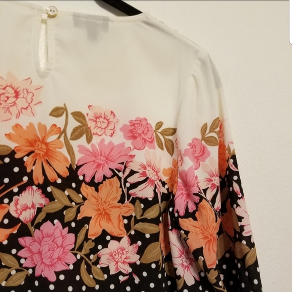 Talbots Polka Dots & Flowers top - Picture 4 of 6